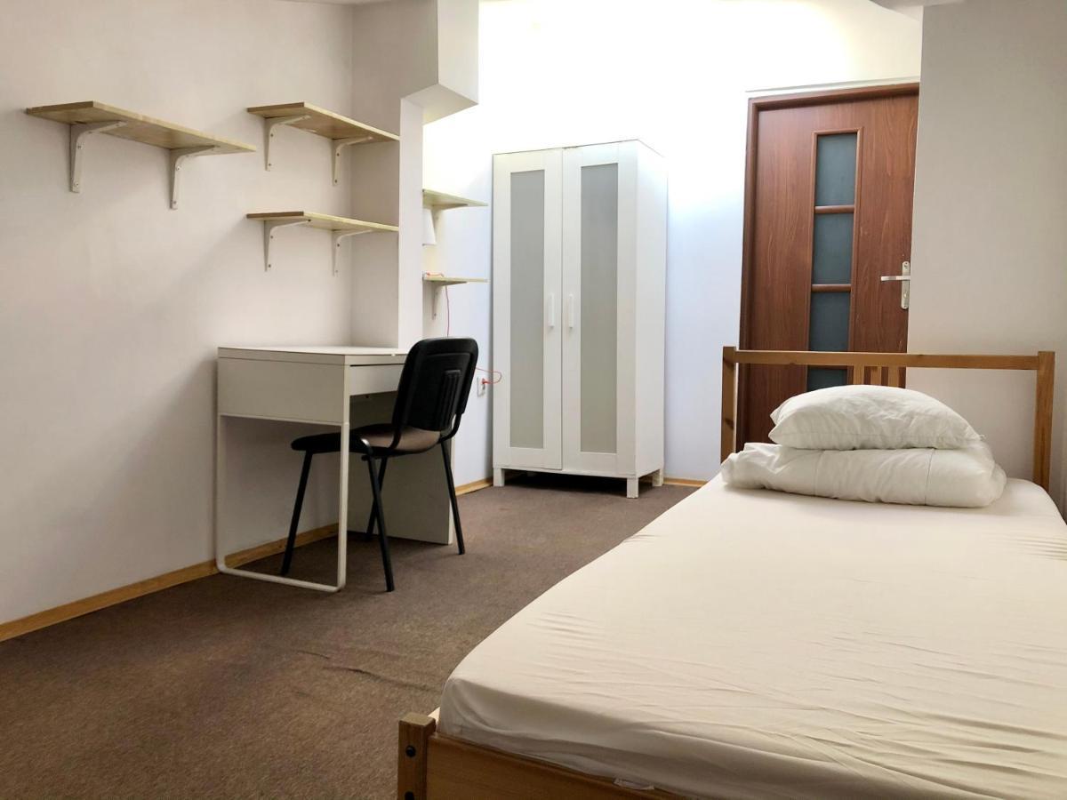 Student-House Kazimierzowska Hostel วอร์ซอ ภายนอก รูปภาพ