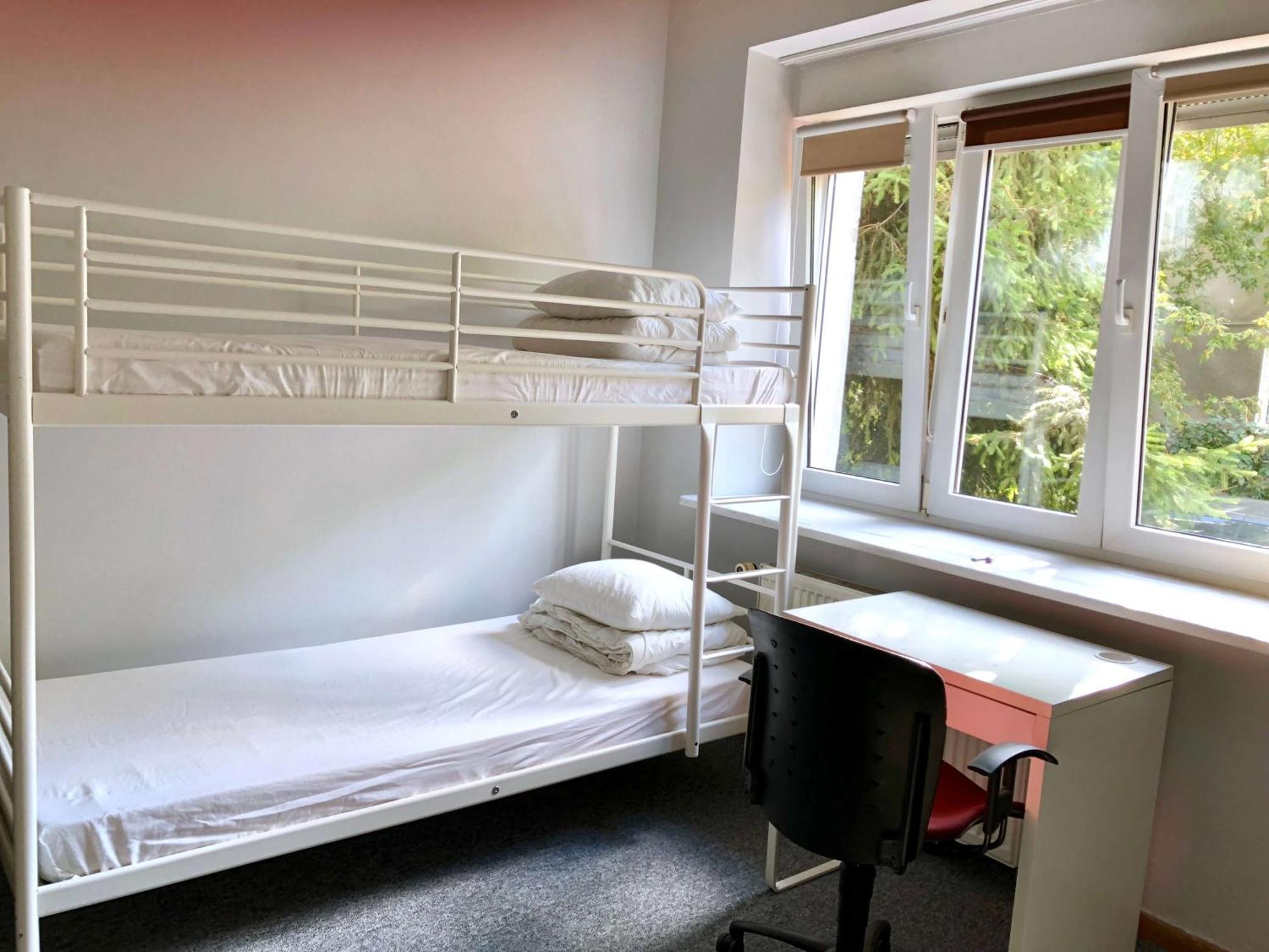 Student-House Kazimierzowska Hostel วอร์ซอ ภายนอก รูปภาพ