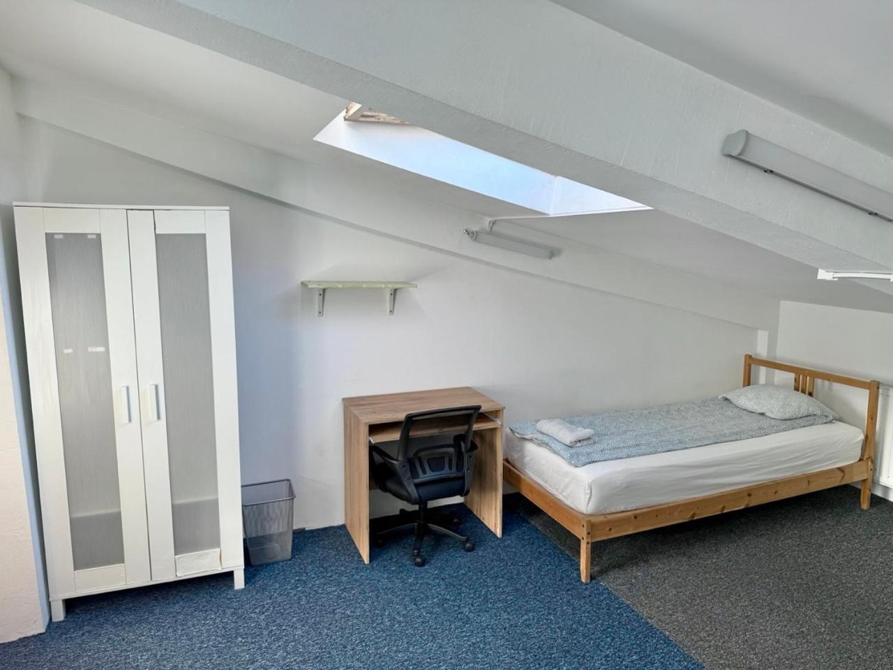 Student-House Kazimierzowska Hostel วอร์ซอ ภายนอก รูปภาพ